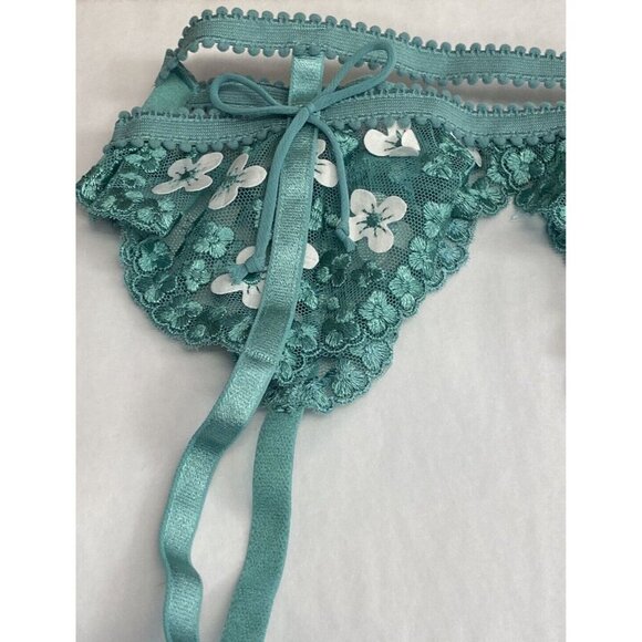 For Love & Lemons XXS Garter Belt Daisy Embroidered Green White New NWT - Picture 3 of 9
